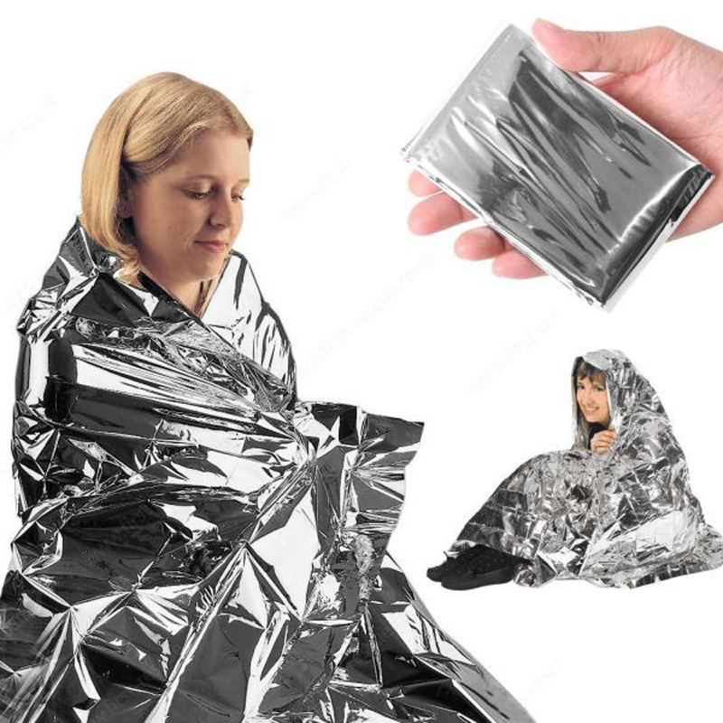 Coperta emergente Mylar Termic - First Aid Bag Kit recensione e prezzo